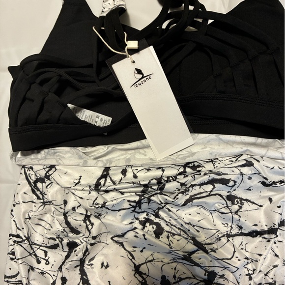 2/$35 Icyzone Tank Top NEW Open Back Workout Athletic Yoga w Built in Bra Small - Picture 6 of 7